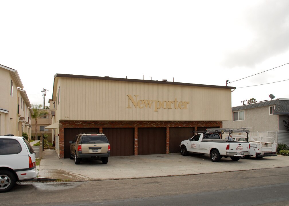 1750 Newport Ave in Long Beach, CA - Foto de edificio