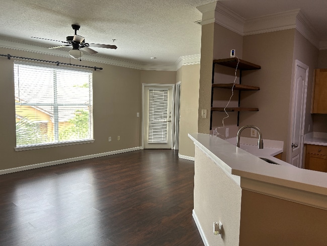 19935 Villa Isle Dr
