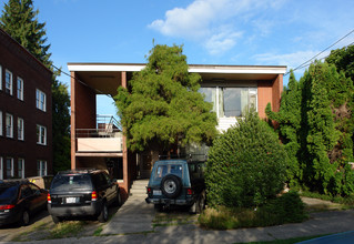 Corliss Crest in Seattle, WA - Building Photo - Building Photo