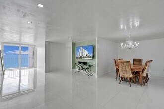 6450 Collins Ave in Miami, FL - Building Photo - Building Photo