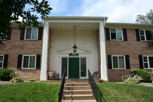 Colonial Apartments