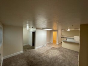 1211 E 2700 S in Salt Lake City, UT - Building Photo - Building Photo