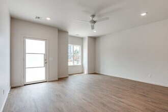629 W 2nd St in Edmond, OK - Building Photo - Building Photo