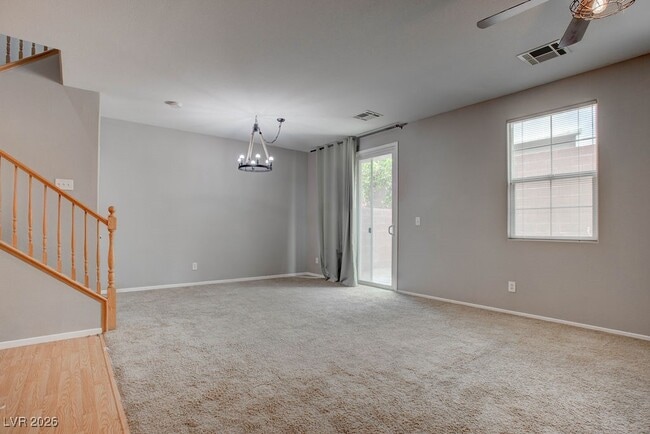 27 Hudson Canyon St in Henderson, NV - Building Photo - Building Photo