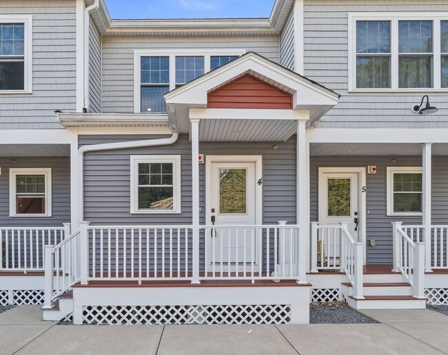 469 Sherman St in Canton, MA - Building Photo - Building Photo