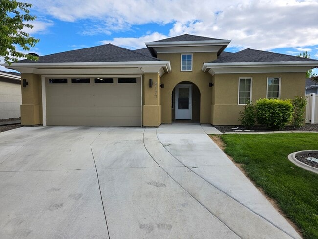 property at 9173 W Banjo Dr