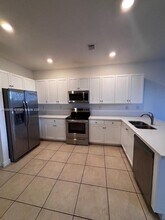 11378 SW 254th Terrace in Princeton, FL - Foto de edificio - Building Photo