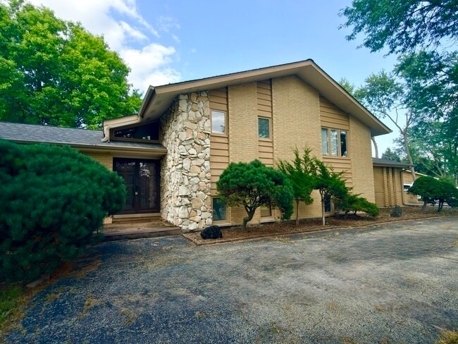 property at 7826 Dunham Rd