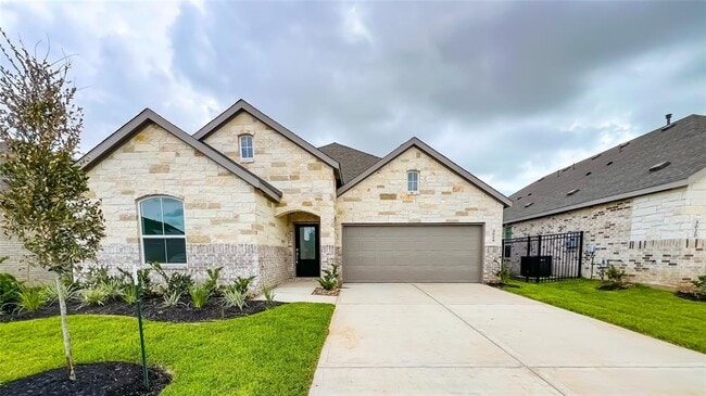property at 3024 Estes Ridge Ln