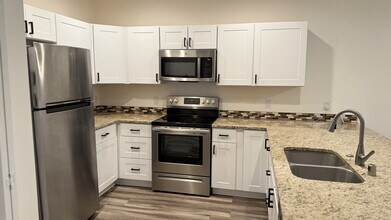1020 Lomas Blvd NW in Albuquerque, NM - Building Photo - Building Photo