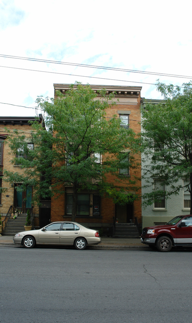 63 Ten Broeck St in Albany, NY - Building Photo - Building Photo