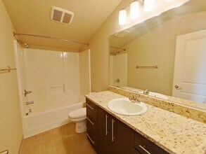 335-337 NW 18th St in Corvallis, OR - Building Photo - Building Photo