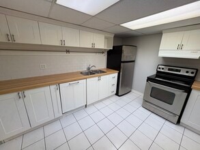 31 Greenwood Cres in Brampton, ON - Building Photo - Building Photo