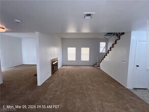 4195 Pasternak Dr in Las Vegas, NV - Building Photo - Building Photo