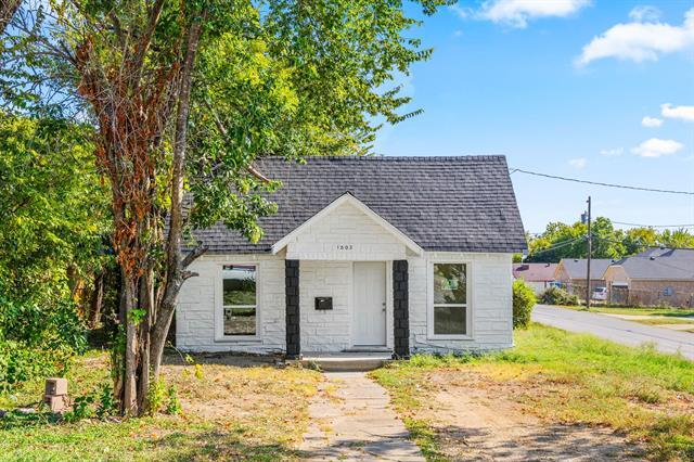 property at 1802 Fordham Rd