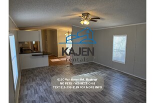 6190 Van Buron Rd in Bastrop, LA - Building Photo