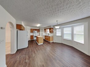 224 Essex Pl in Pataskala, OH - Building Photo - Building Photo