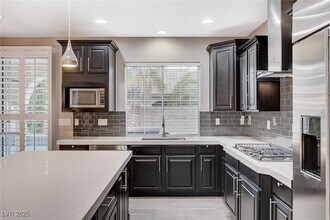 12274 La Prada Pl in Las Vegas, NV - Building Photo - Building Photo