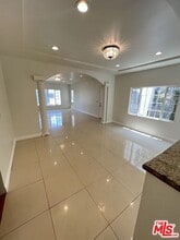 153 N Hamilton Dr in Beverly Hills, CA - Building Photo - Building Photo