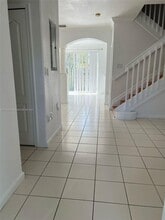 2460 SE 15th Pl in Homestead, FL - Building Photo - Building Photo