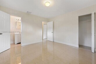 20545 Leeward Ln in Cutler Bay, FL - Building Photo - Building Photo