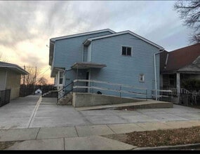 1521 S 33rd St in Milwaukee, WI - Building Photo - Building Photo