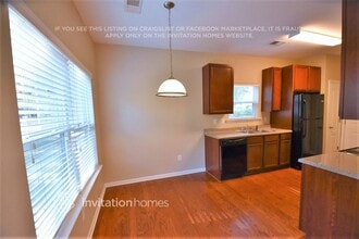 864 Lobdale Falls Dr in Lawrenceville, GA - Foto de edificio - Building Photo