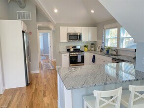50 Sheldon Terrace in New Haven, CT - Building Photo - Building Photo