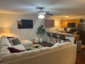 717 Tower Grove Dr in Fairview Heights, IL - Building Photo - Building Photo