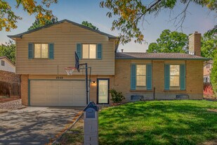 1549 S Evanston St in Aurora, CO - Building Photo