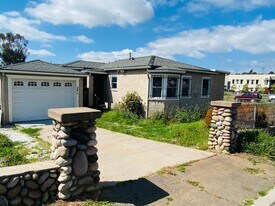 4547 Imperial Ave in San Diego, CA - Building Photo