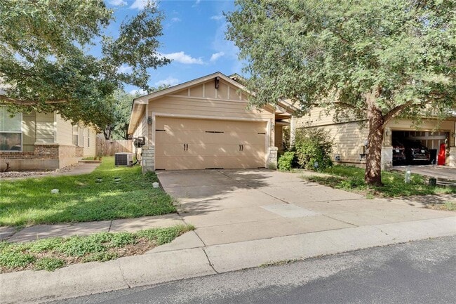 1505 Huckleberry Ln in Austin, TX - Building Photo - Building Photo