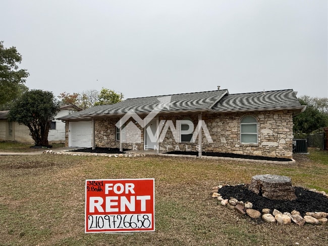 7817 Leafy Hollow in Live Oak, TX - Foto de edificio - Building Photo