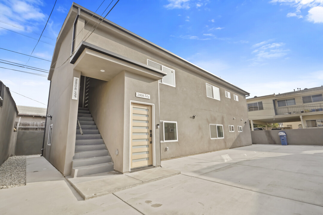 2808 S Cloverdale Ave, Unit 2808 3.4 in Los Angeles, CA - Foto de edificio