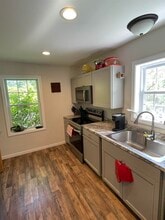 35 Clinton Rd in Antrim, NH - Building Photo - Building Photo