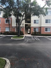 9845 Baywinds Blvd in West Palm Beach, FL - Building Photo - Building Photo