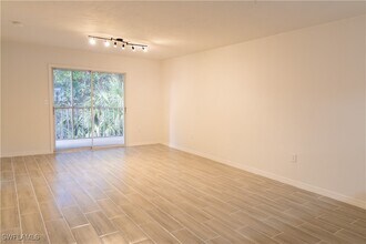 2385 Naples Trace Cir in Naples, FL - Building Photo - Building Photo