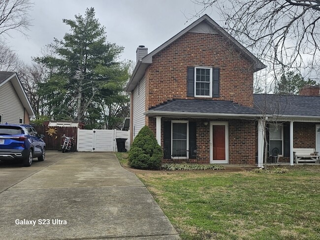 615 Lilly Ln in Murfreesboro, TN - Building Photo - Building Photo