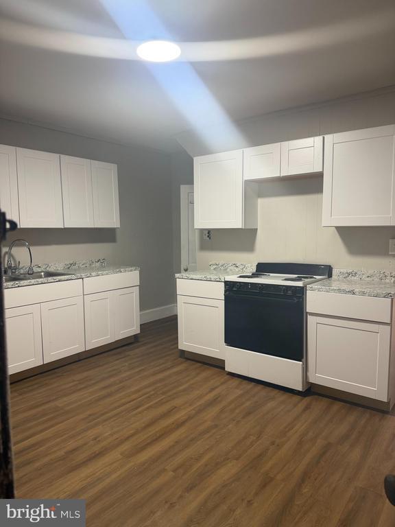 879 Cherry St in Norristown, PA - Building Photo - Building Photo