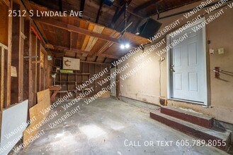 2512 S Lyndale Ave in Sioux Falls, SD - Building Photo - Building Photo