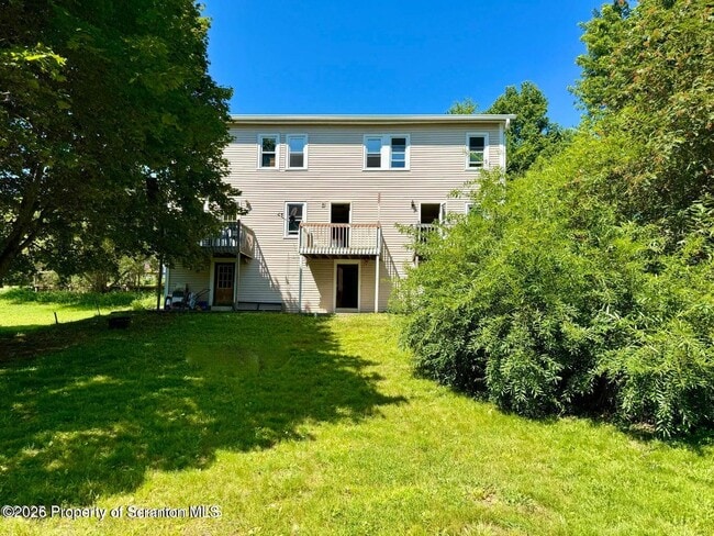 404 Susquehanna St in Forest City, PA - Building Photo - Building Photo