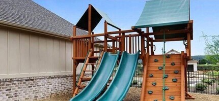 101 Canonbury Dr in New Market, AL - Building Photo - Building Photo