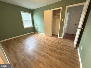 7445 Patterson Rd in Falls Church, VA - Building Photo - Building Photo