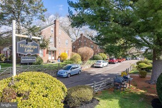 2822 Midvale Ave in Philadelphia, PA - Building Photo - Building Photo