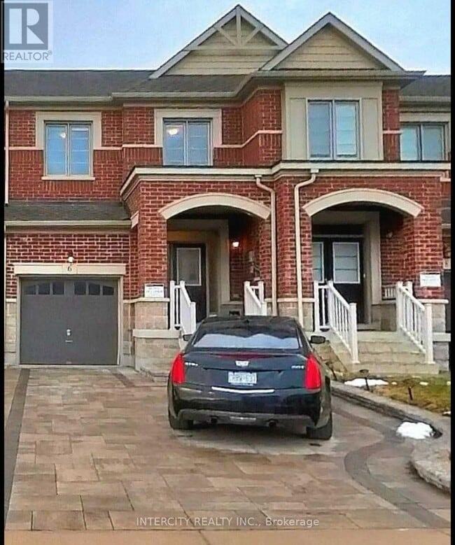 property at 6 Foxberry Rd