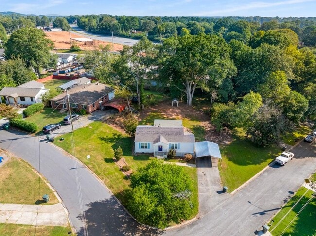 1801 Crestridge Dr SE in Marietta, GA - Building Photo - Building Photo