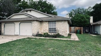 1016-1018 Woodlief Trail in Round Rock, TX - Building Photo