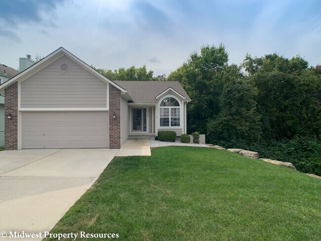 property at 100 NW Whitlock Dr