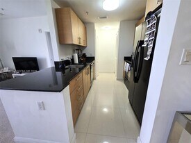 2701 SW 3rd Ave, Unit 602 in Miami, FL - Building Photo