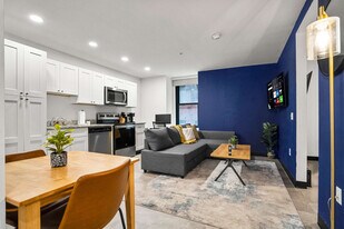 209 9th St in Pittsburgh, PA - Building Photo